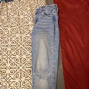 Old Navy Light Blue Distressed Skinny Jeans